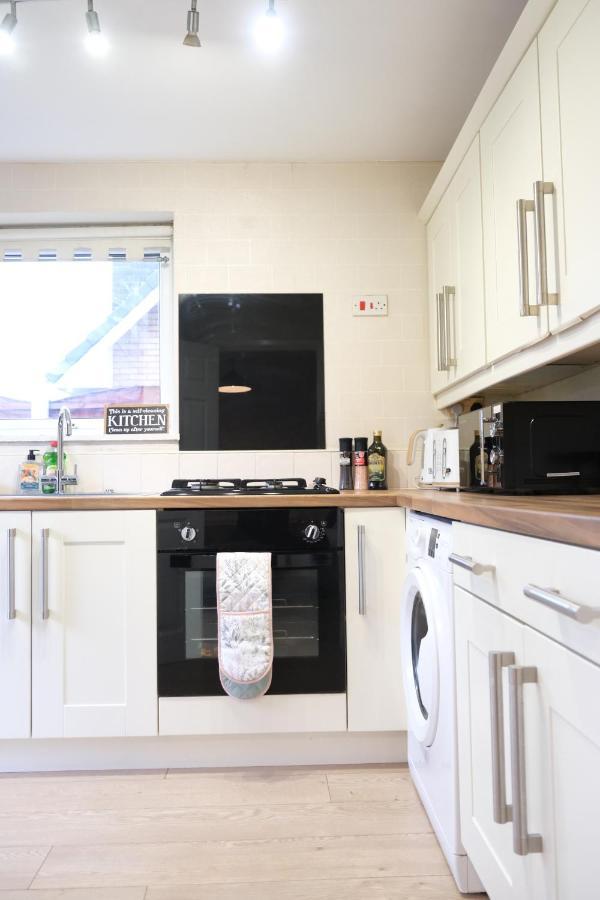 Bee Stays - Maliston House Great Sankey エクステリア 写真